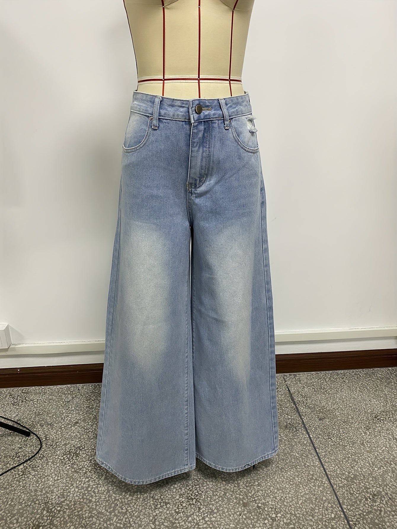 Jeans Femme Oversize Jambe Large Bleu Foncé Effet Usé Jambe Droite Poches Ourlet Net Non Extensible Toute Saison