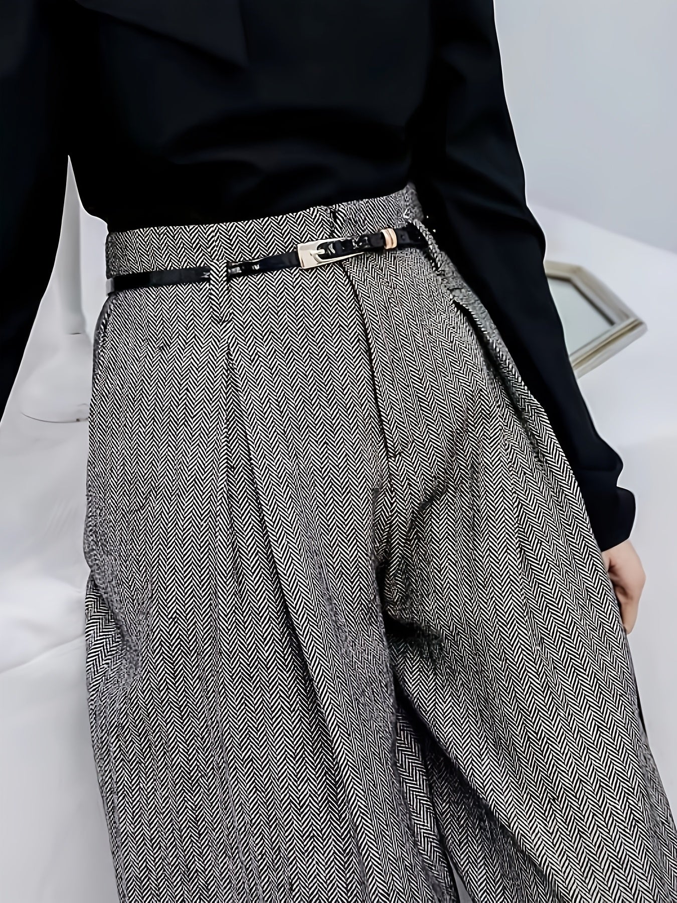 Pantalon Femme Élégant Taille Haute – Jambe Large en Tweed, Détail Plissé, Motif Géométrique Gris Clair, Sans Ceinture, Bureau et Décontracté