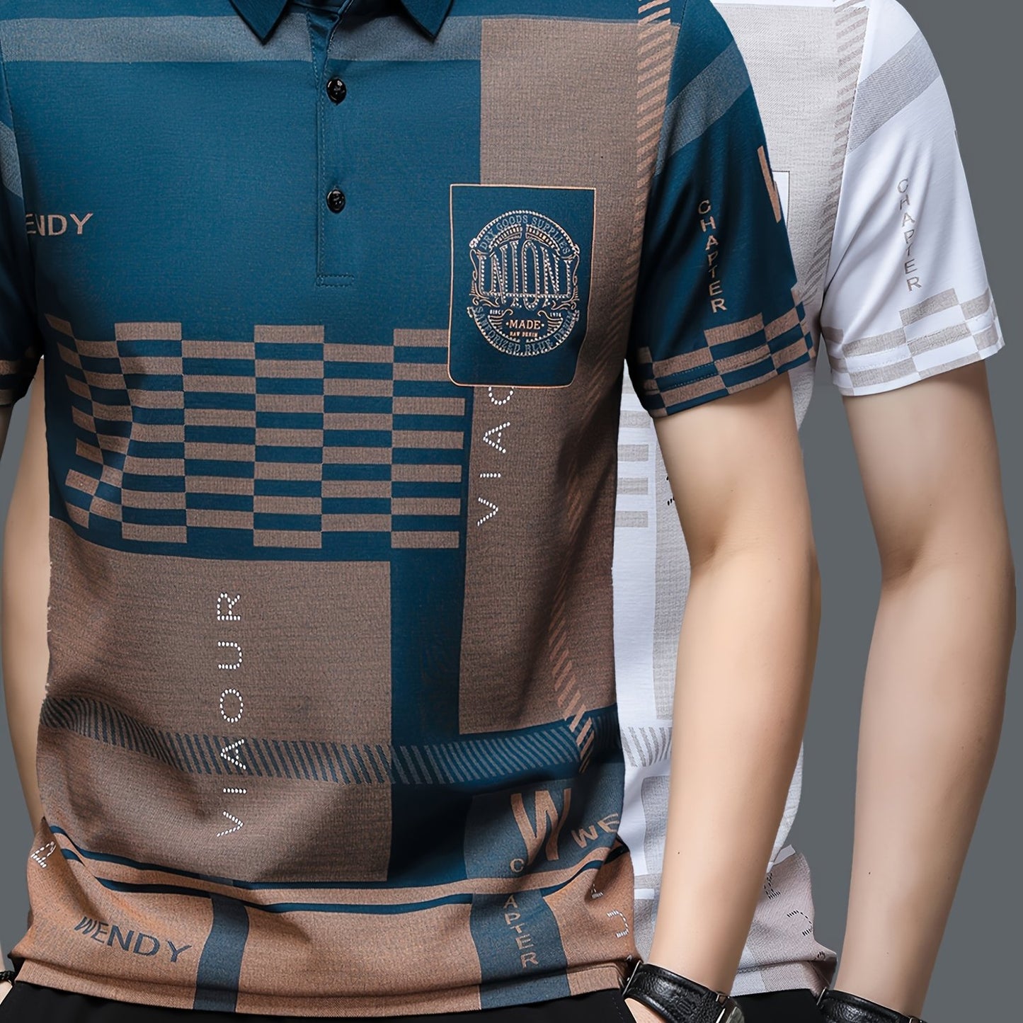 A Set of Two 380G Short-Sleeve Polo Shirts with a Collar, Featuring a Stylish Plaid Design And English Decorations for Men, Perfect for Summer.