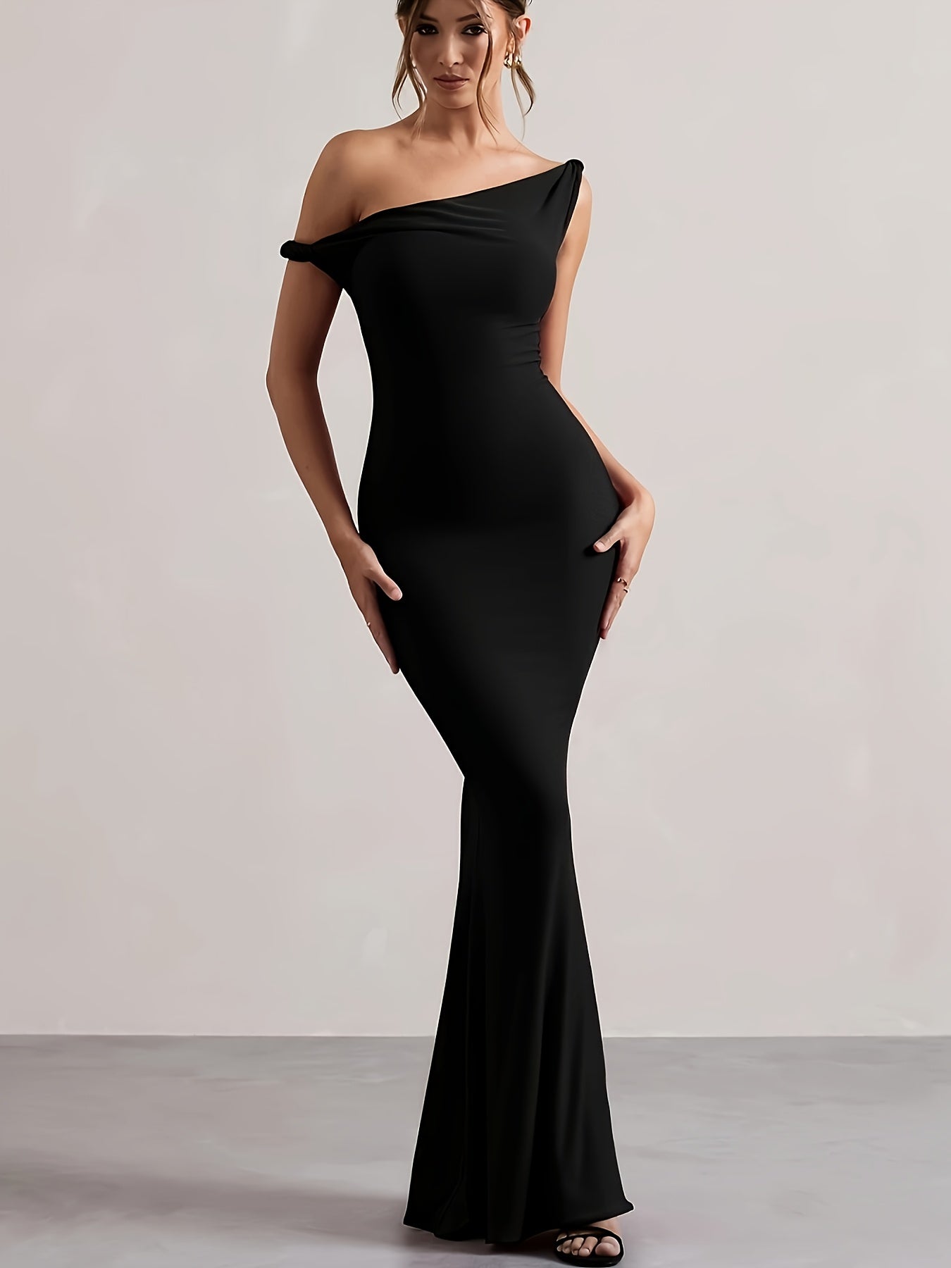 Robe Femme Élégante Épaules Dénudées pour Soirée et Événements Formels — Coupe Ajustée Non Extensible, Robe de Soirée, Tenue Sophistiquée Toute l’Année pour Femmes