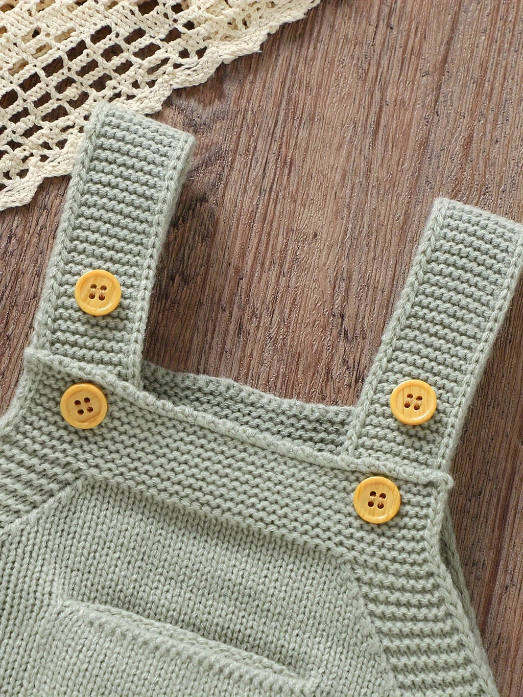 2-Piece Knitted Baby Overall Set – Sleeveless Romper with Matching Hat