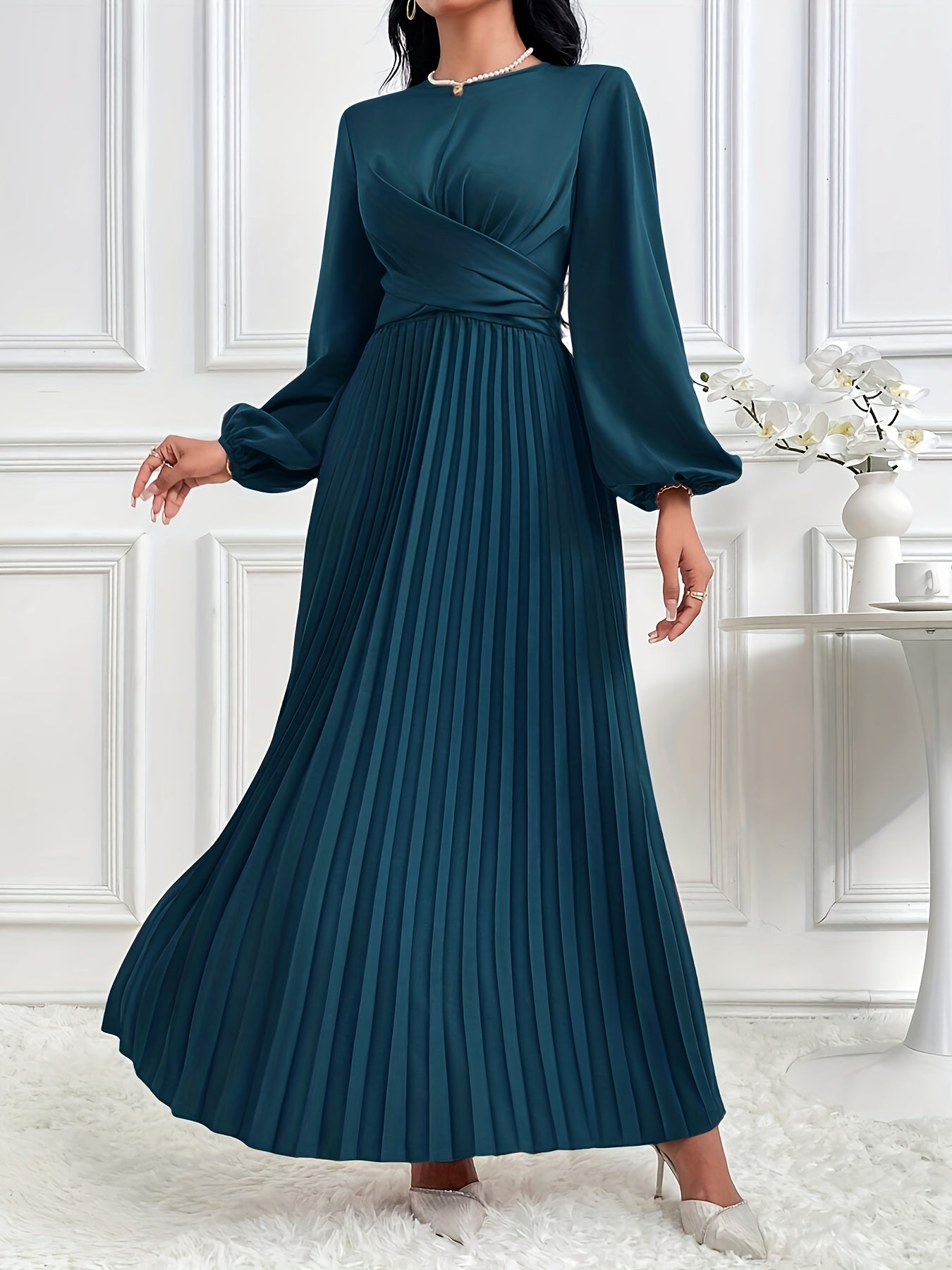 Women's Solid Color Lantern Sleeve Ruffled Elegant Arabic Dress