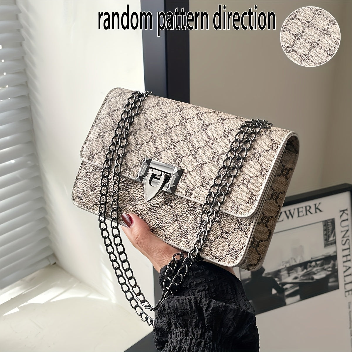 Sac à bandoulière pour femme – grand sac à main spacieux avec chaîne, porté épaule ou croisé, style élégant pour femmes mûres.