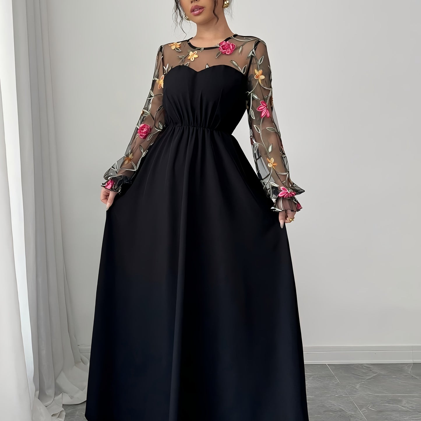 Women's Fashion Embroidered Dress