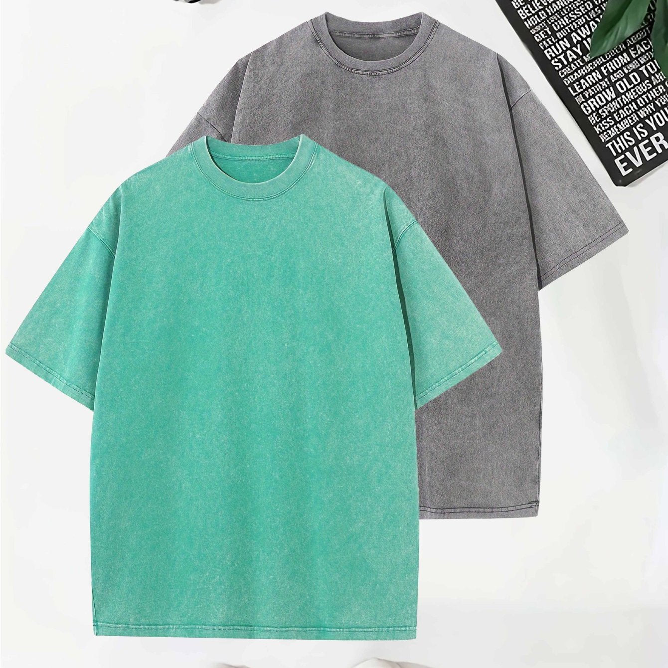 Set of 2 T-Shirts Made from Washed, Featuring a Vintage Heavy 100% Pure Fabric Weighing 240G, Designed in a Simple Retro Style for Casual Wear.