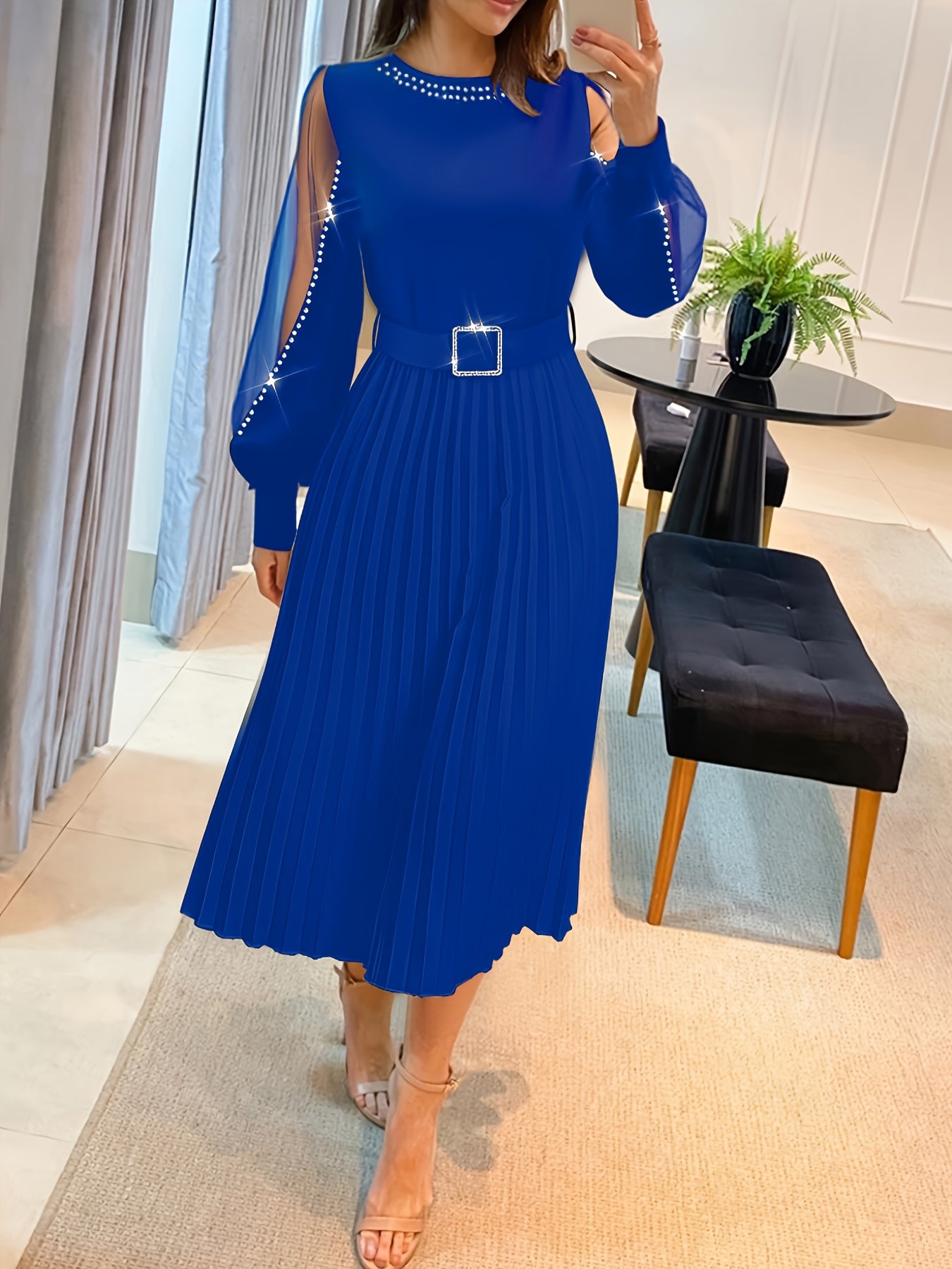 New Fashion Styles for The 2025 Holiday Season, Women'S Long-Sleeve Pleated Dress with Mesh Panels And a Belt Adorned with Rhinestones.