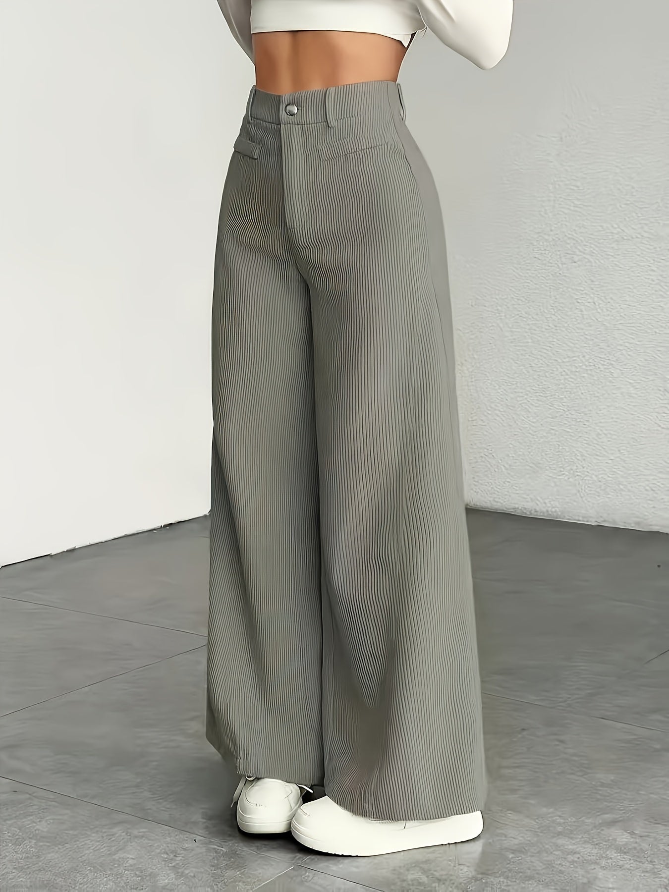 Ensemble trois pièces beige pour femme : pantalon taille haute à jambes larges en velours côtelé