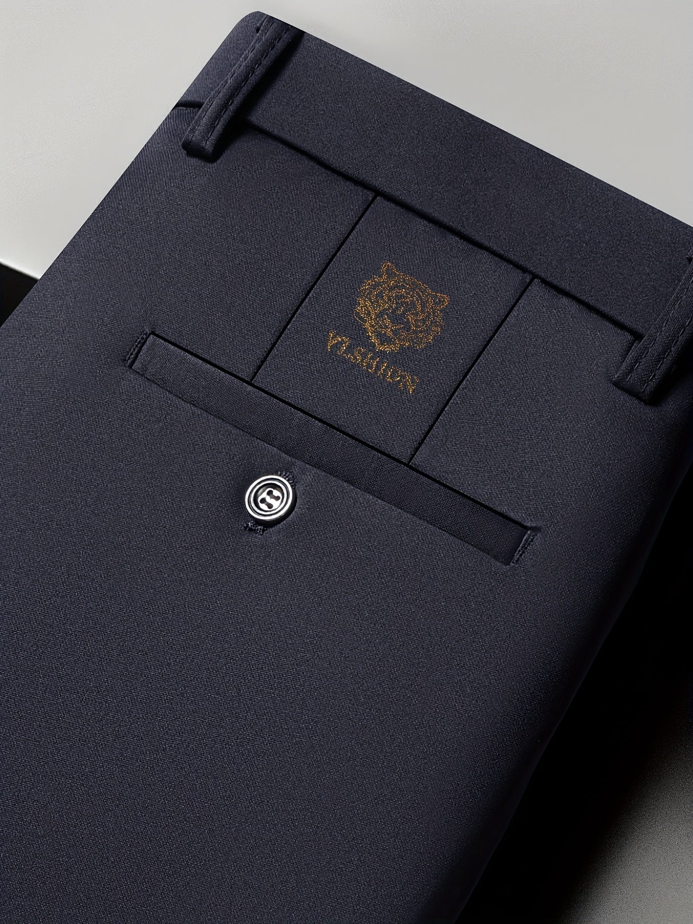 Pantalon habillé business pour homme – taille élastique, coupe droite, lavable en machine, fermeture à boutons, idéal bureau, réunions et événements semi-formels