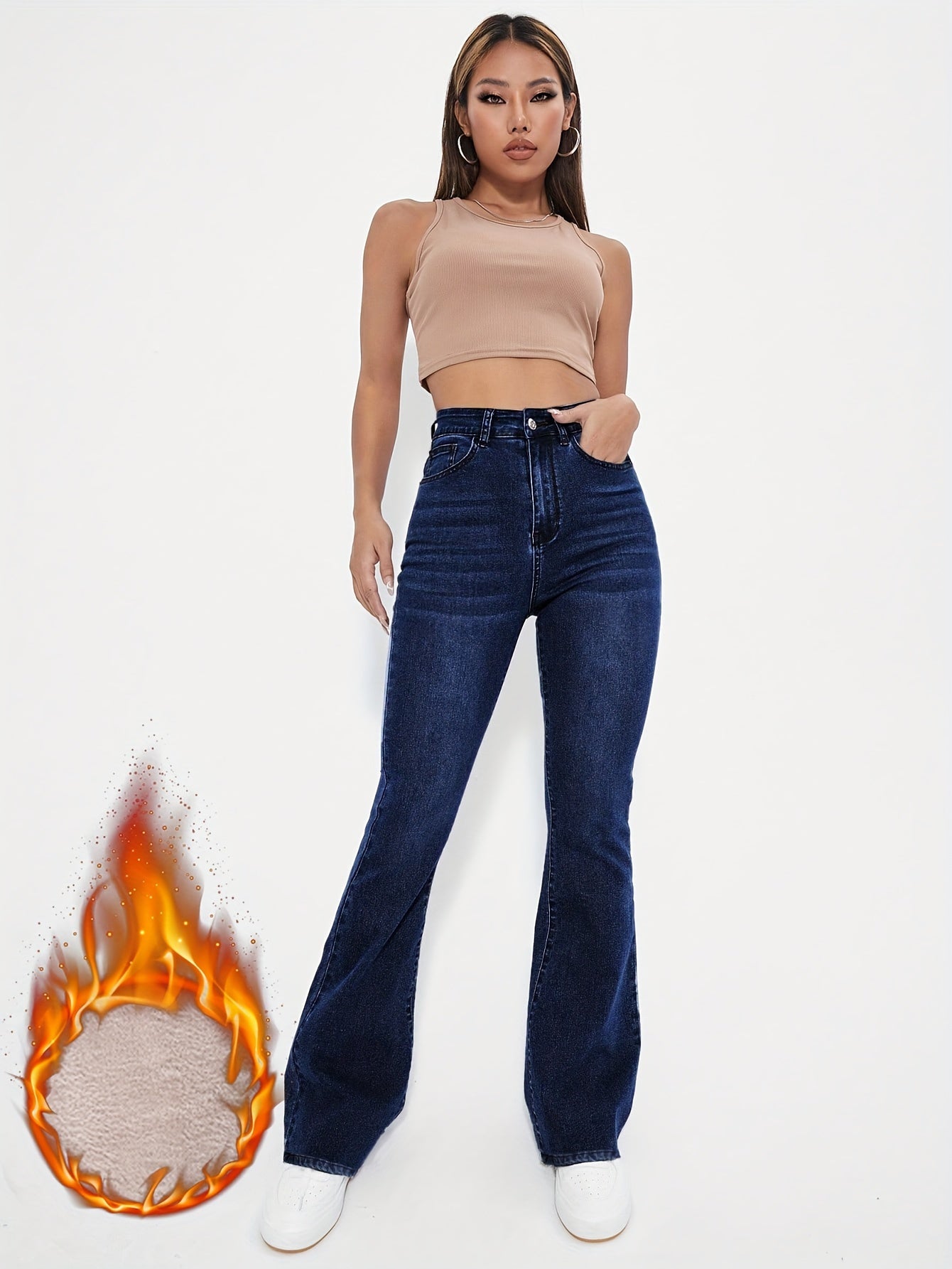 Pantalon en jean bleu délavé taille haute, doublé peluche, coupe évasée, fermeture éclair et bouton, style décontracté