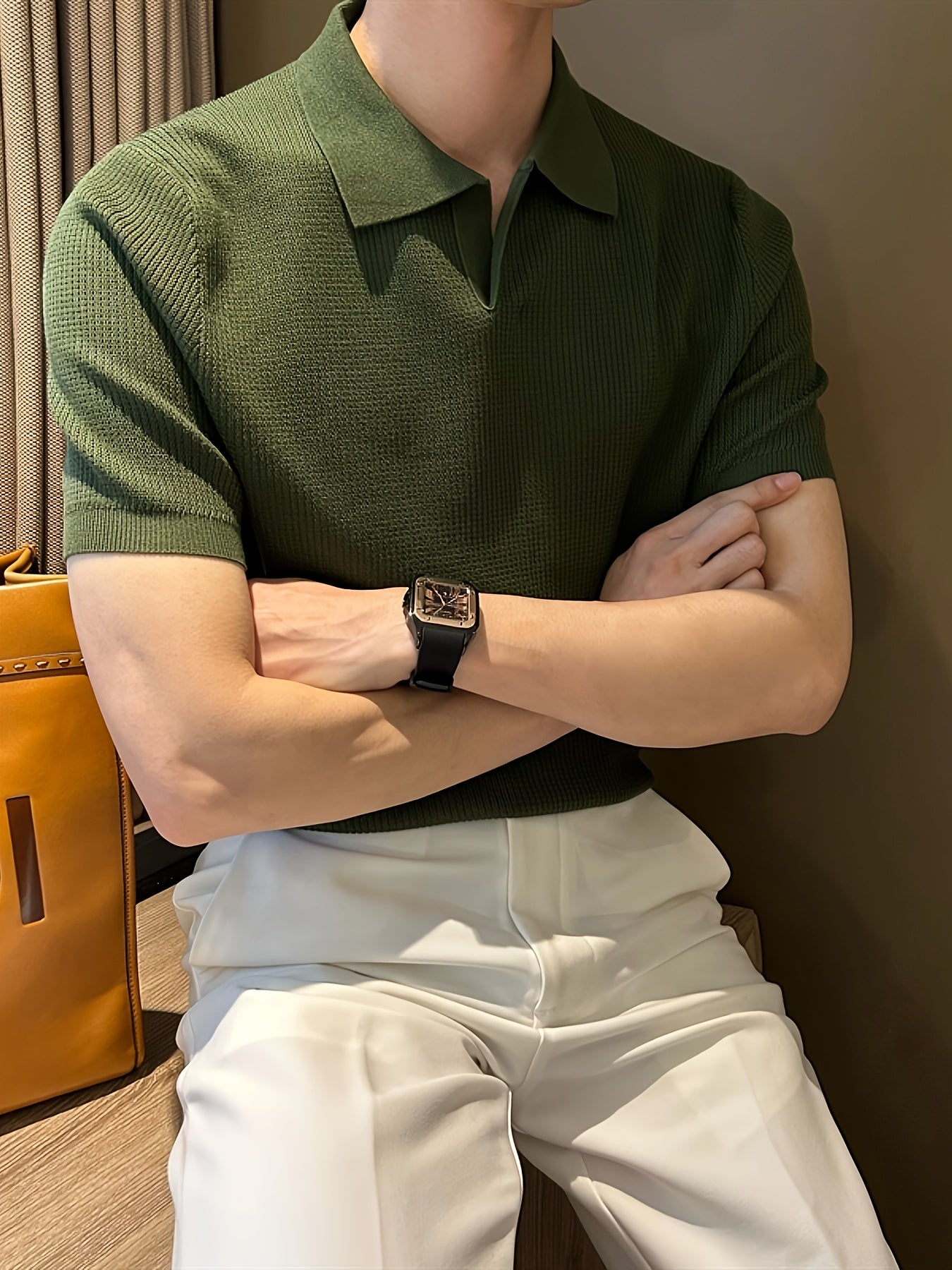 Men's Summer Retro Shirt - Breathable Stretch Knit, Classic Collar, Solid Green Casual T-Shirt, Regular Fit for Casual Attire, Warm Weather Outfit, Timeless Design, Stretchable Material, Short Sleeve Top, Stylish Men